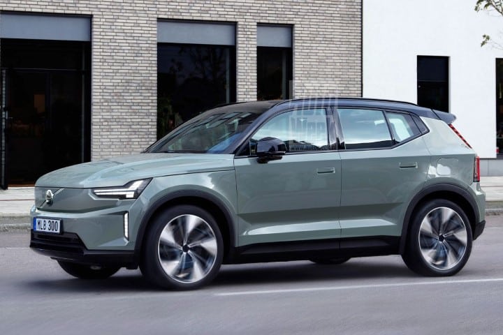 Volvo XC40 Recharge Pure Electric 2023